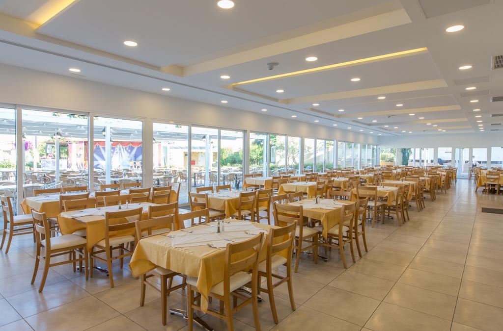 太阳宫殿酒店 法里拉基 外观 照片